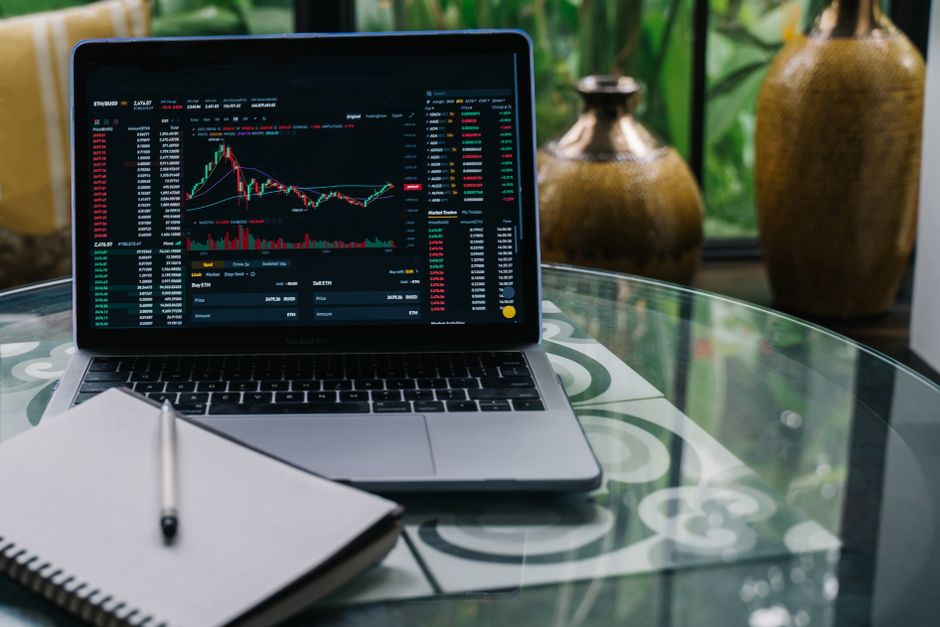 Umfassender Ratgeber 2026: ETF Sparplan & Notgroschen